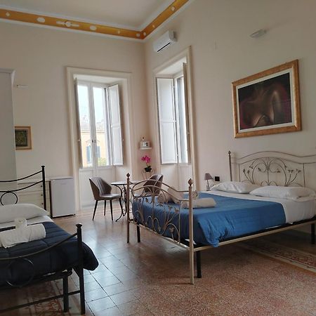 iLCastellano - Suites&Apartments Lecce Esterno foto